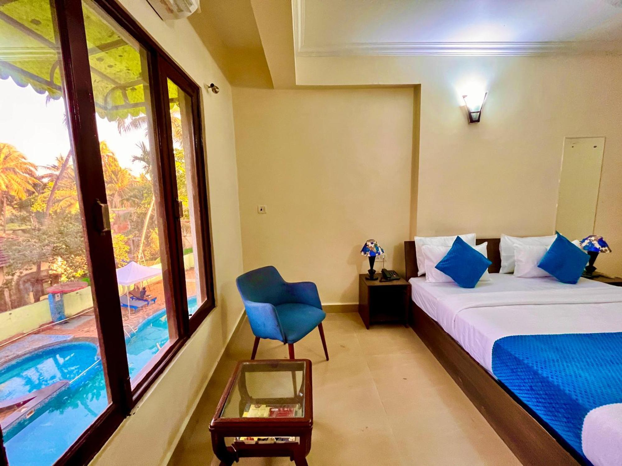 Summer Beach Resort, Goa - #Near Baga Beach #Swimming Pool #Garden #Bar #Lift #Premium Rooms #Property Of The Year #70565-84665 Calangute Exteriér fotografie