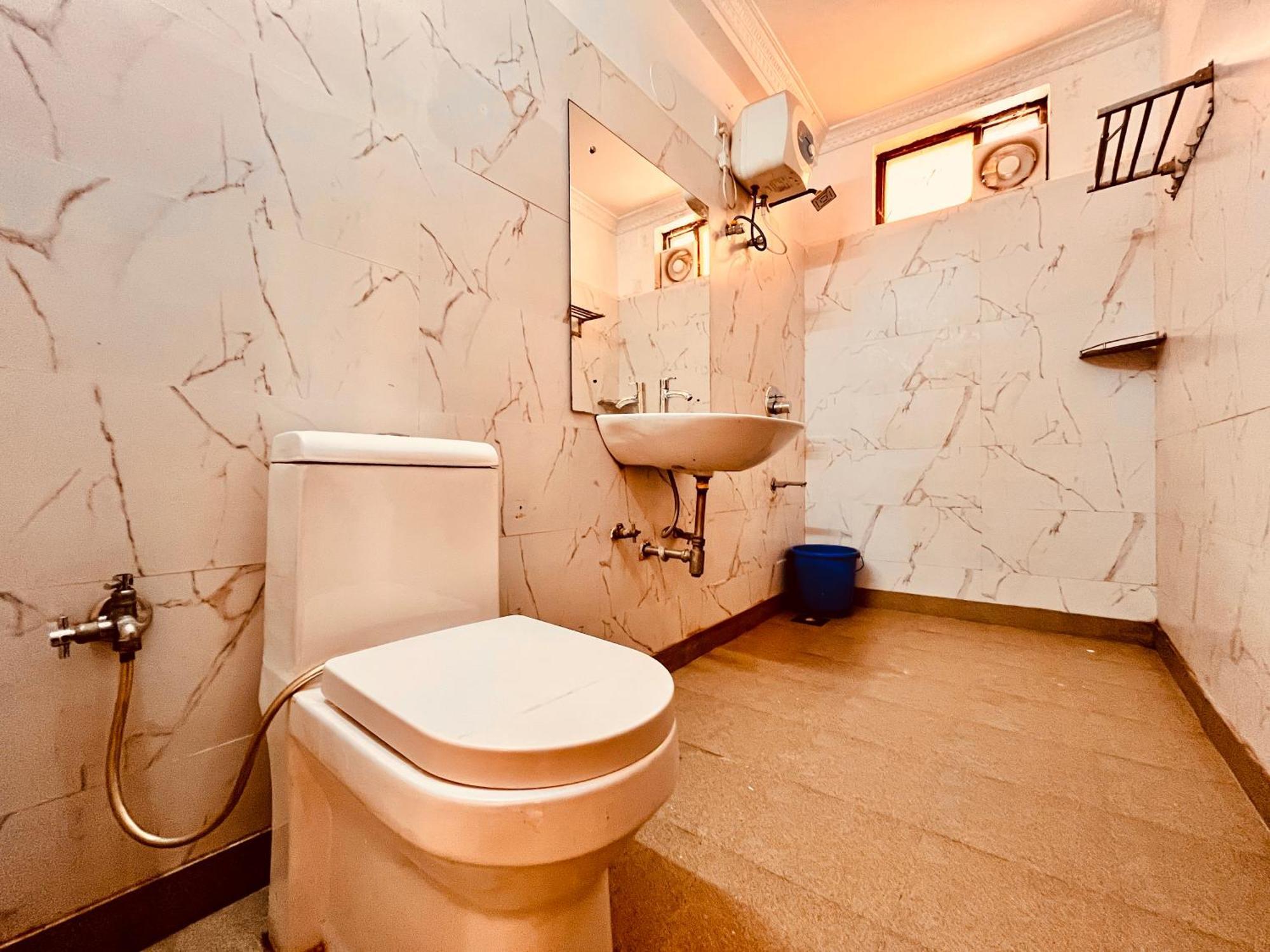 Summer Beach Resort, Goa - #Near Baga Beach #Swimming Pool #Garden #Bar #Lift #Premium Rooms #Property Of The Year #70565-84665 Calangute Exteriér fotografie