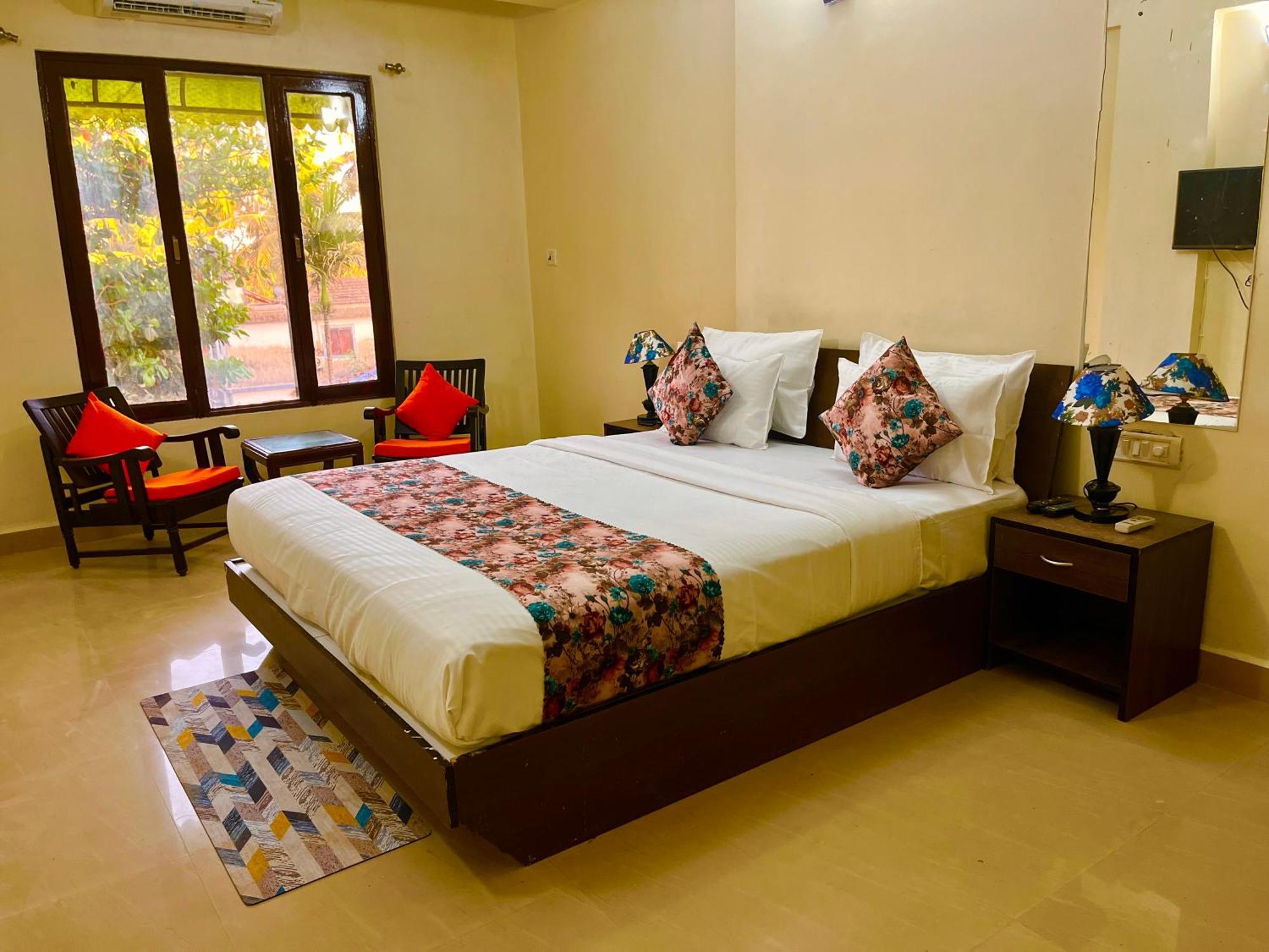 Summer Beach Resort, Goa - #Near Baga Beach #Swimming Pool #Garden #Bar #Lift #Premium Rooms #Property Of The Year #70565-84665 Calangute Exteriér fotografie