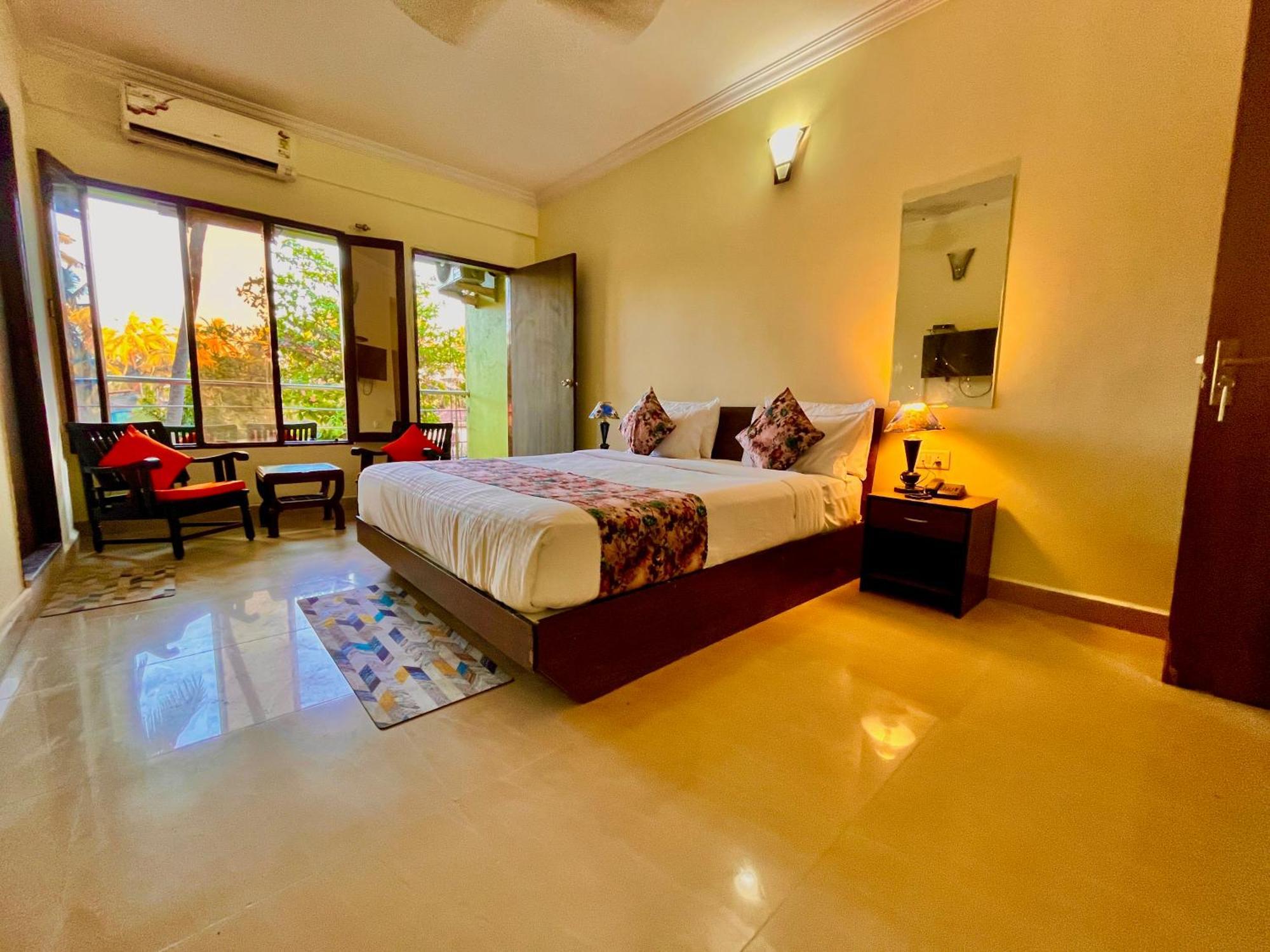 Summer Beach Resort, Goa - #Near Baga Beach #Swimming Pool #Garden #Bar #Lift #Premium Rooms #Property Of The Year #70565-84665 Calangute Exteriér fotografie